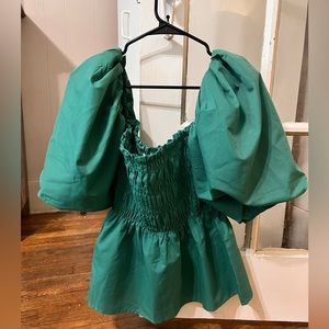 Vine & Love off the shoulder, poofy sleeved blouse, size Large